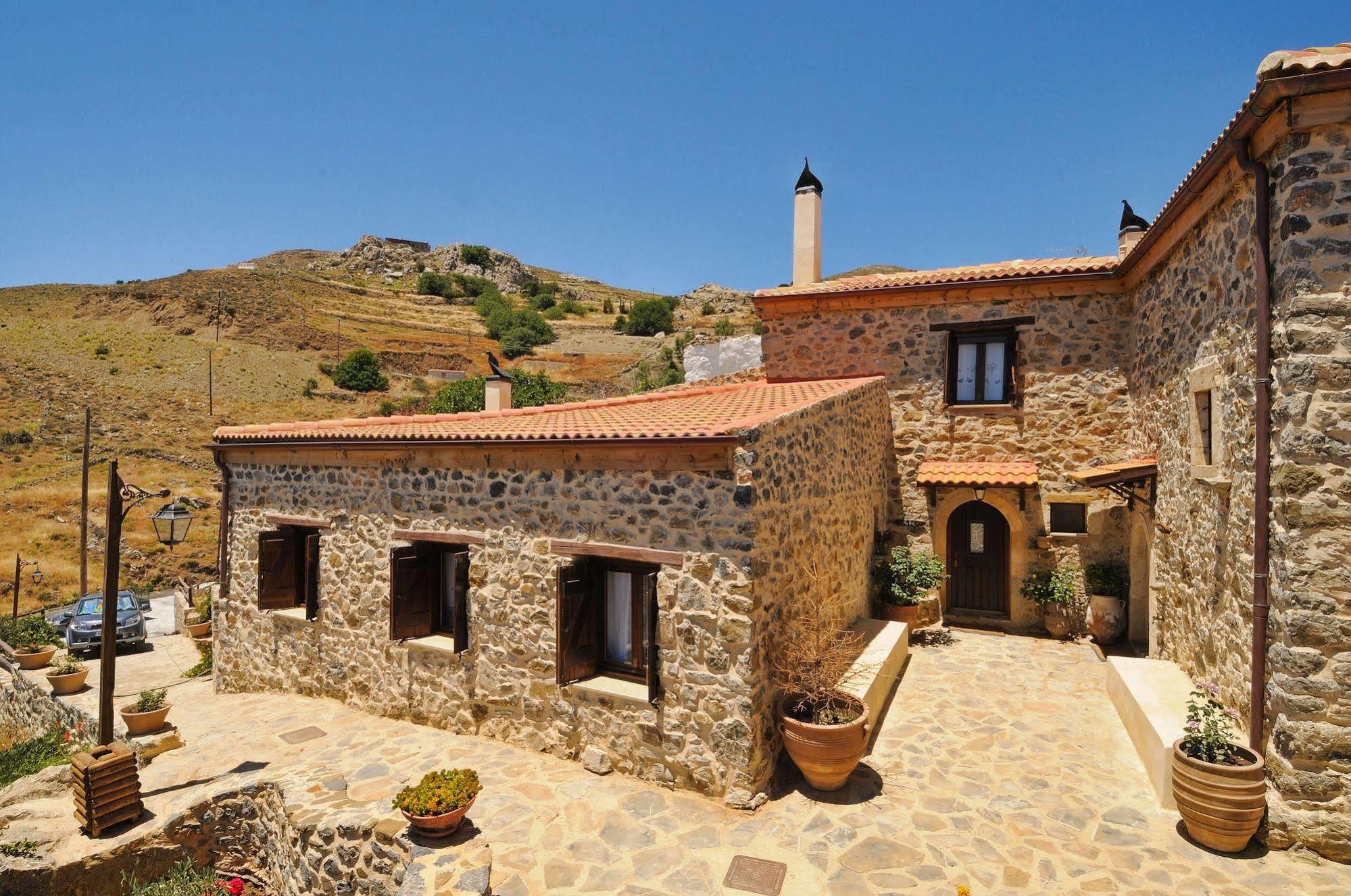 Thalori Traditional Ecotourism Village Kapetaniana Экстерьер фото